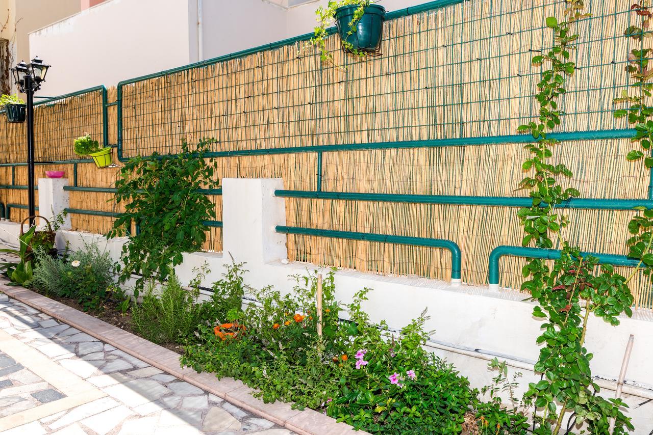 Erato Hotel Apartments Rethymno  Exterior photo